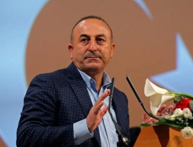 Μ.Τσαβούσογλου: «Ακόμα κι αν αγοράσουμε τους Patriot θα πάρουμε κανονικά τους S-400»
